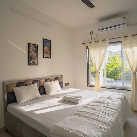 Almond Villa Find Your Paradise Алибаг Экстерьер фото